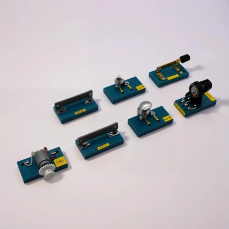 Набор лабораторный «Электричество» Л-Микро в коробе